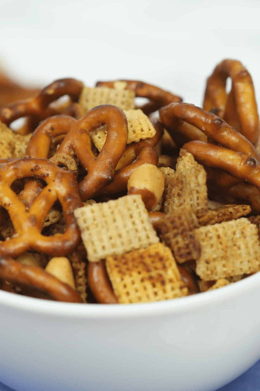 A Crunchy And Savory BARI Snack Mix You'll Go Nuts For!!